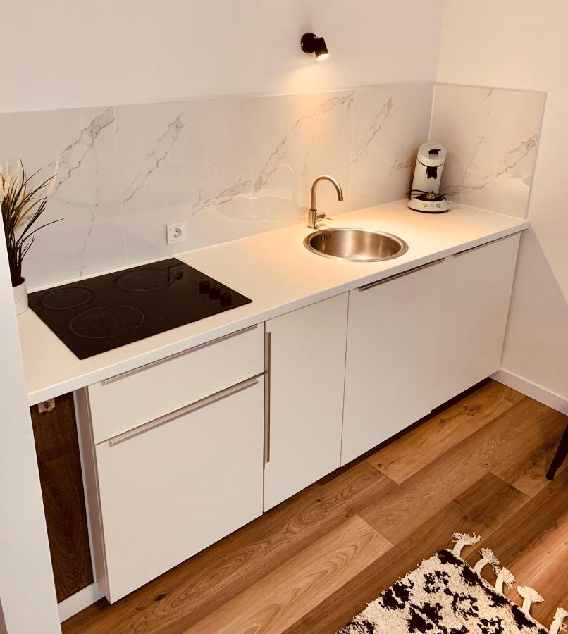 Gaestehaus Zur Uni Klinik Exklusives Apartment Mit Kueche Und Badezimmer Hombourg Extérieur photo