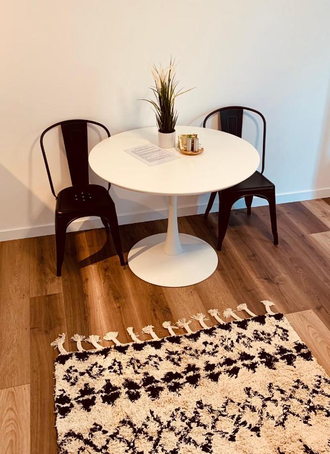 Gaestehaus Zur Uni Klinik Exklusives Apartment Mit Kueche Und Badezimmer Hombourg Extérieur photo