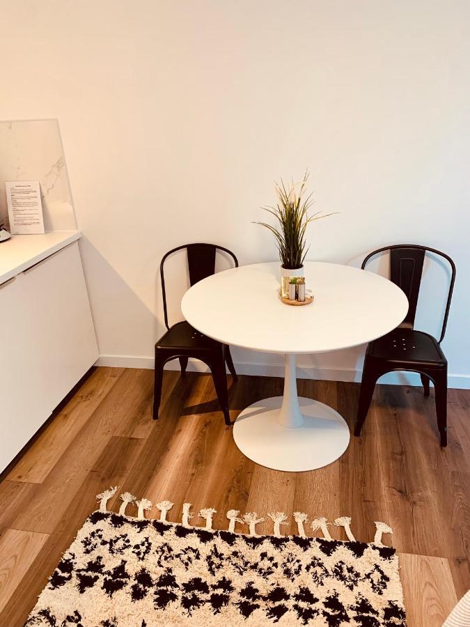 Gaestehaus Zur Uni Klinik Exklusives Apartment Mit Kueche Und Badezimmer Hombourg Extérieur photo